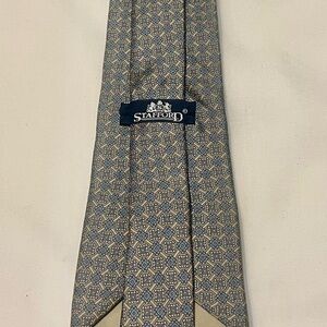 Stafford Blue and Cream Sulk Patterned Tie